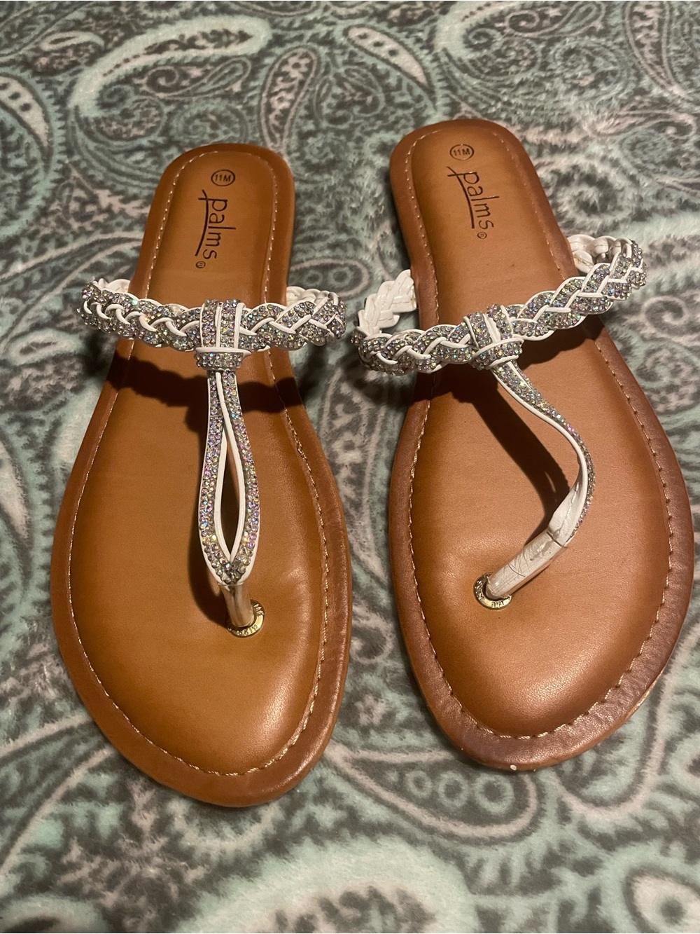 Size 11 Palms thong sandals